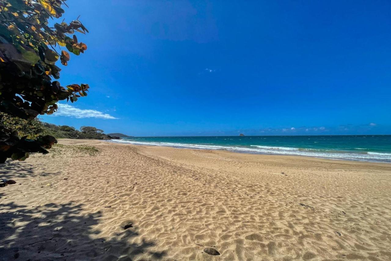 Villa L'Artist En Bord De Mer Avec Piscine Privee サント・ローズ エクステリア 写真